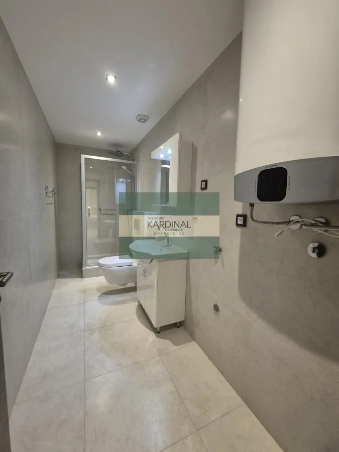 Prodaja, trosoban stan, 72m², Aqua park, Jagodina