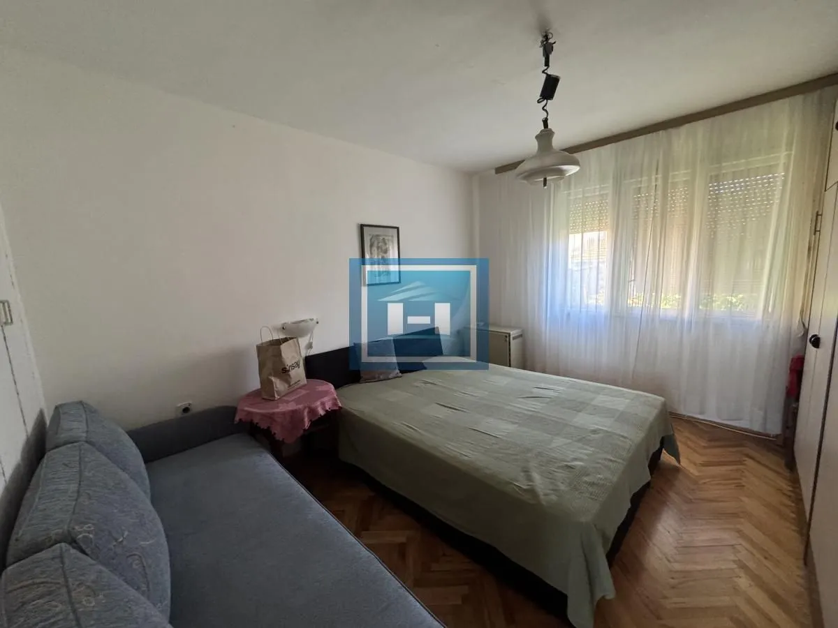 Prodaja, kuća, 226m², Ćele Kula, Niš