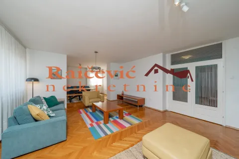 Prodaja, trosoban stan, 108m², Palilula, Niš - image 3
