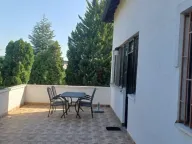 Izdavanje, kuća, 350m², Savski Venac, Beograd - image 12