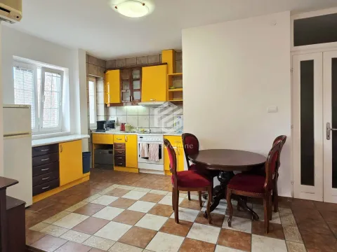 Prodaja, jednosoban stan, 53m², Centar, Podgorica - image 4