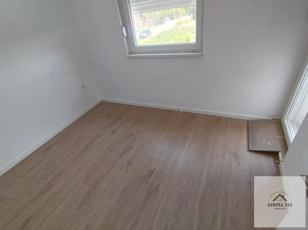 Sale, four bedroom apartment, 101m², Veternik, Novi Sad Sve Podlokacije