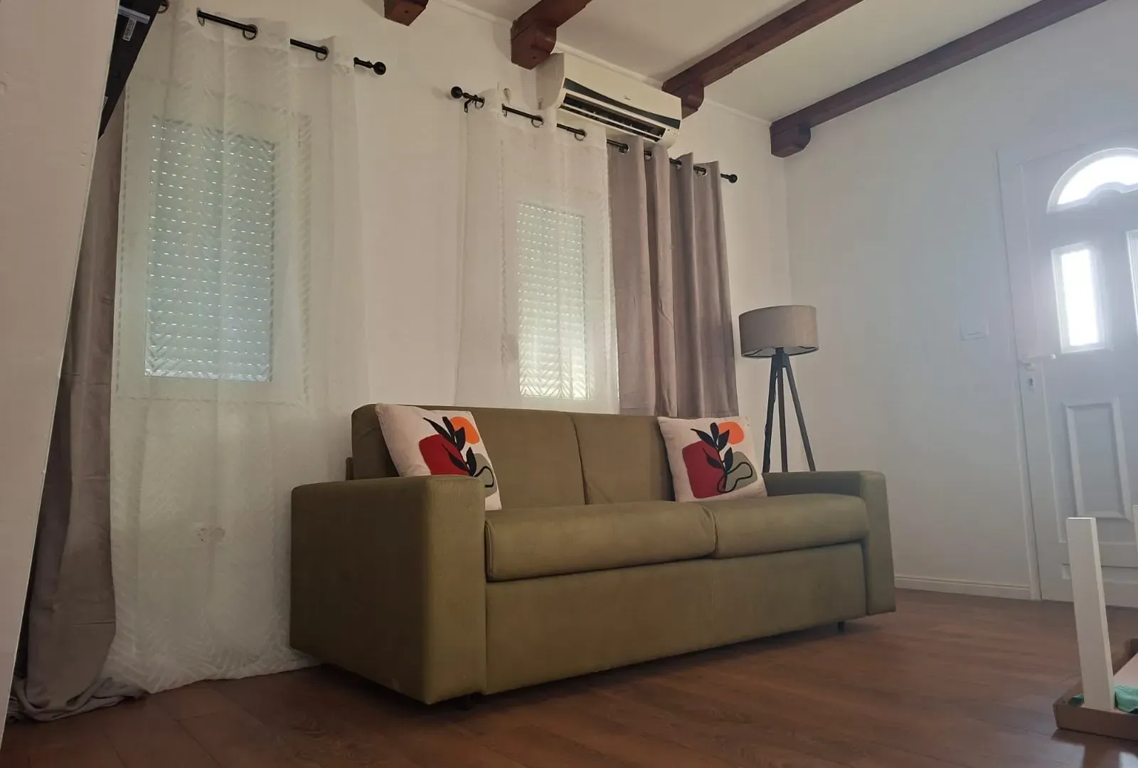 Rent, one bedroom apartment, 65m², Boka Place, Tivat