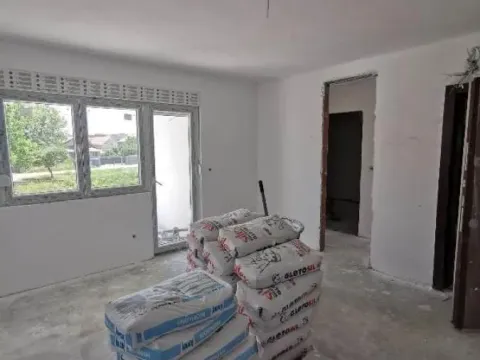 Sale, three bedroom apartment, 59m², Kotež, Palilula Sve Podlokacije