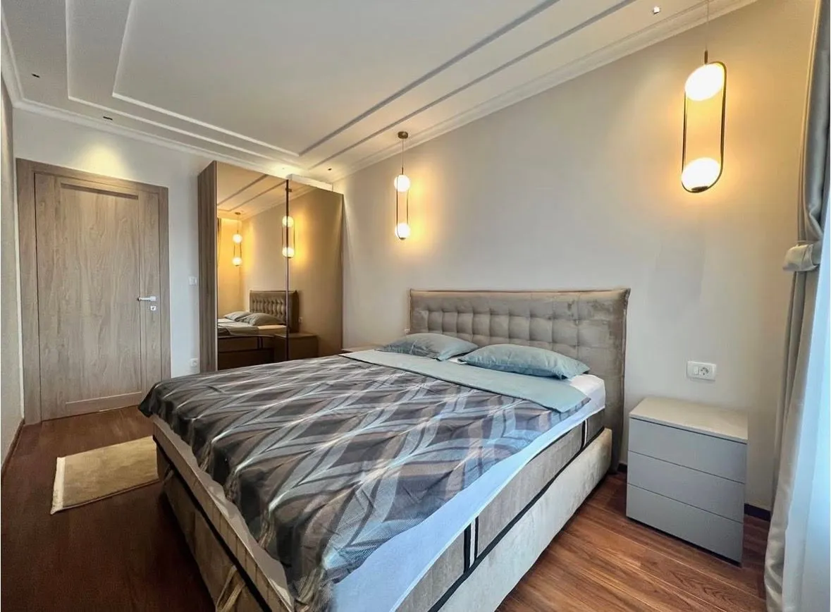 Izdavanje, jednosoban stan, 50m², Master Kvart, Podgorica