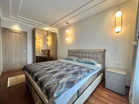 Izdavanje, jednosoban stan, 50m², Master Kvart, Podgorica - image 5