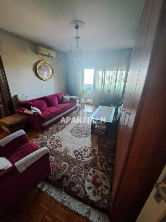 Sale, three bedroom apartment, 77m², Zemun Sve Podlokacije, Beograd