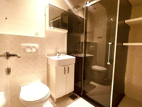 Rent, three bedroom apartment, 66m², Voždovac Sve Podlokacije, Beograd - image 9