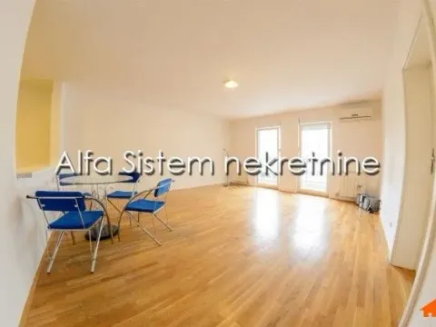 Izdavanje, stan, 93m², Stari Grad, Beograd - image 1