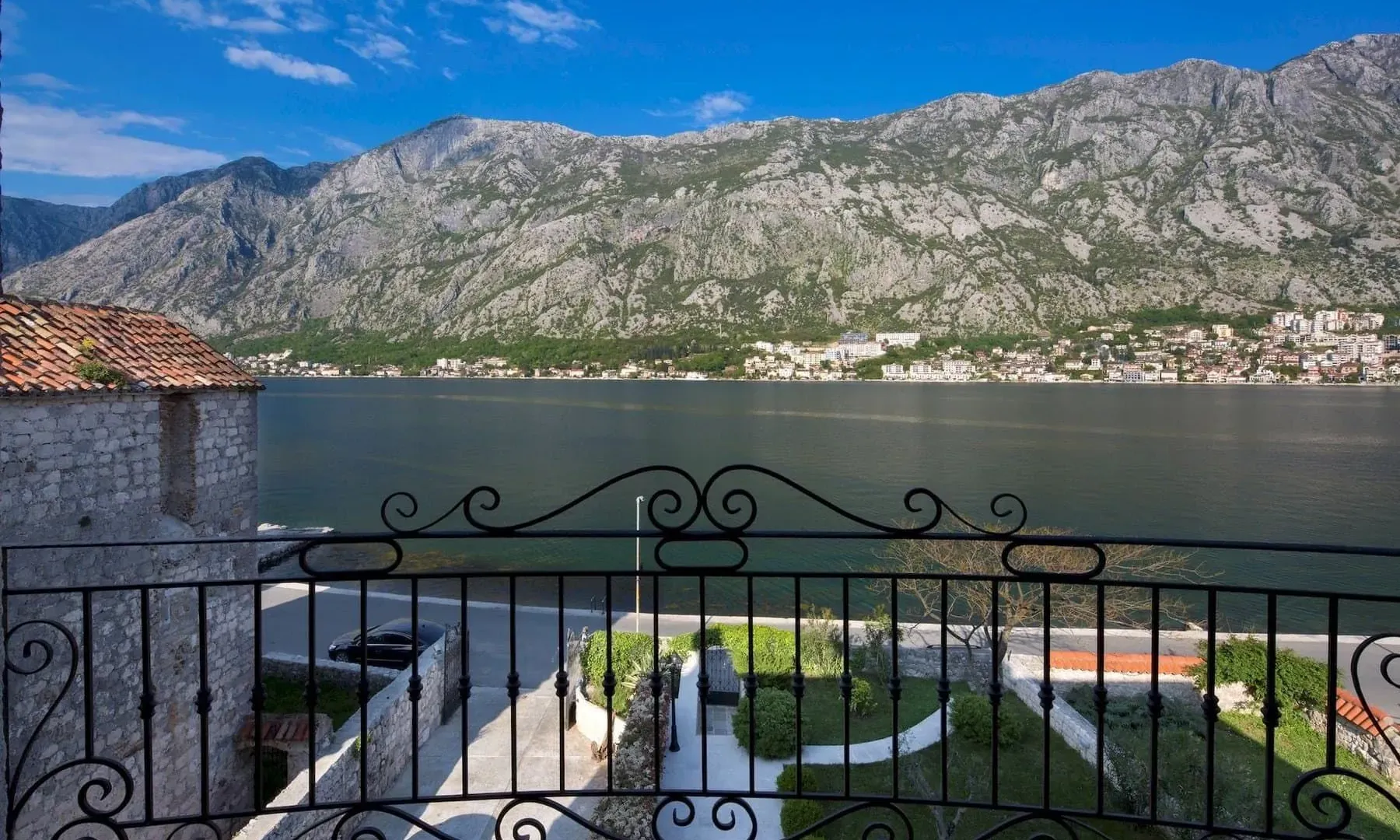 Sale, house, 497m², Prčanj, Kotor