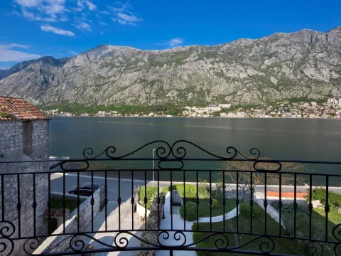 Prodaja, kuća, 497m², Prčanj, Kotor - image 15