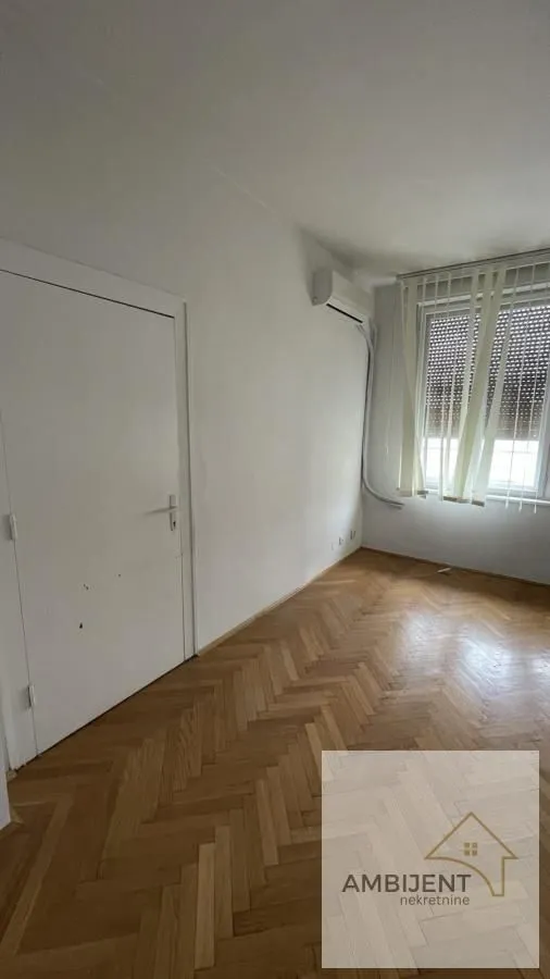Rent, office space, 500m², Stari Grad, Beograd