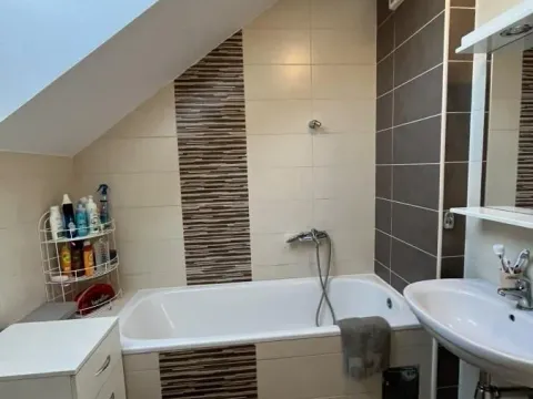 Prodaja, četvorosoban stan, 77m², Bulevar patrijarha Pavla, Novi Sad Sve Podlokacije - image 8