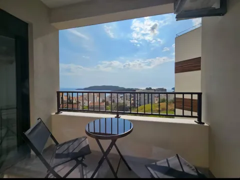 Prodaja, jednosoban stan, 42m², Bečići, Budva - image 2