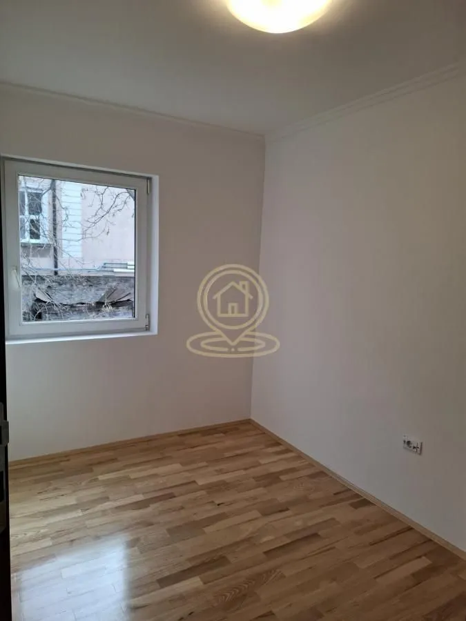 Rent, office space, 86m², Savski Venac, Beograd