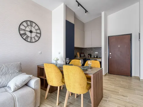 Rent, one bedroom apartment, 44m², Bečići, Budva - image 4