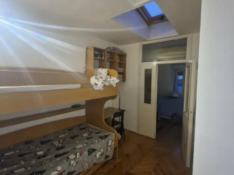 Prodaja, trosoban stan, 72m², Karaburma, Palilula Sve Podlokacije - image 9