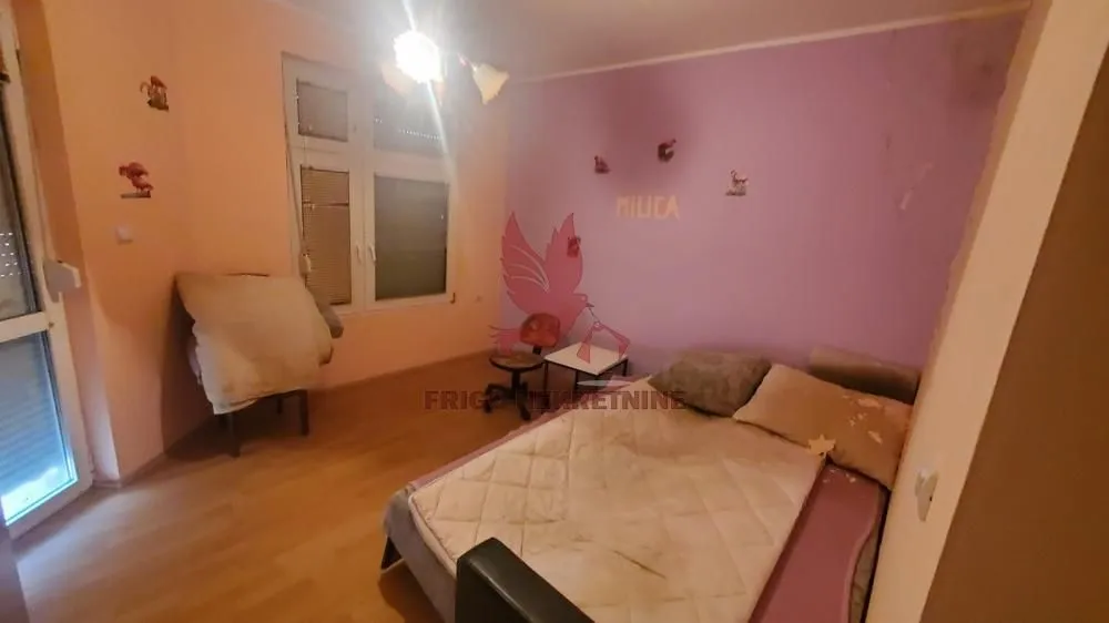 Sale, house, 400m², Mladenovac, Beograd