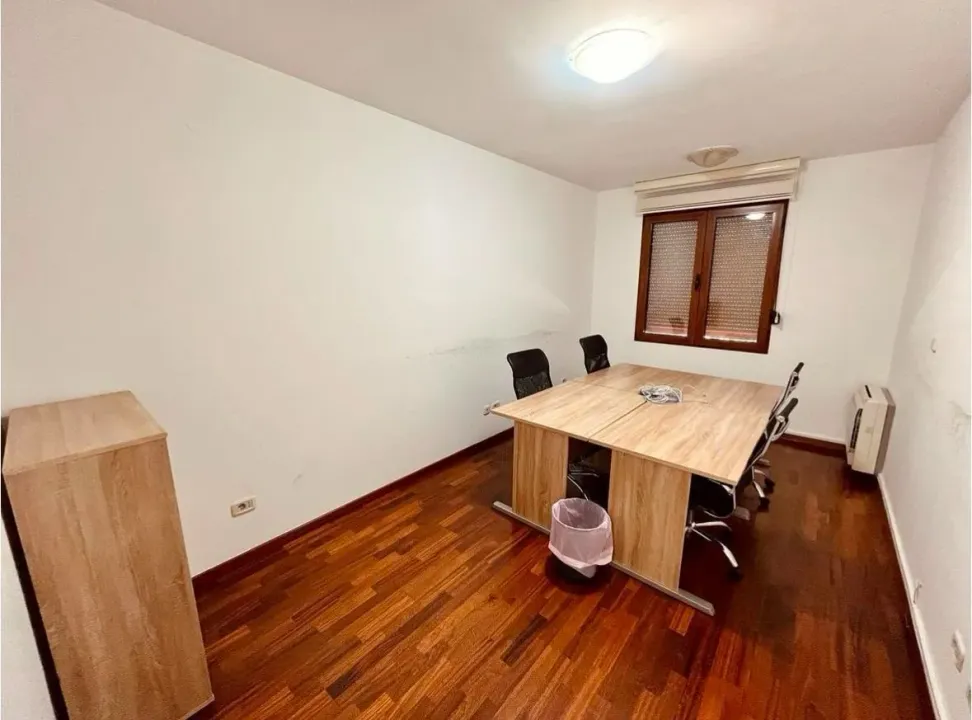 Izdavanje, poslovni prostor, 105m², Preko Morače, Podgorica