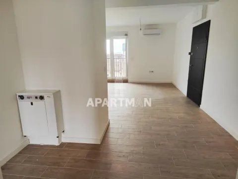 Prodaja, trosoban stan, 68m², Olimp, Zvezdara Sve Podlokacije - image 5