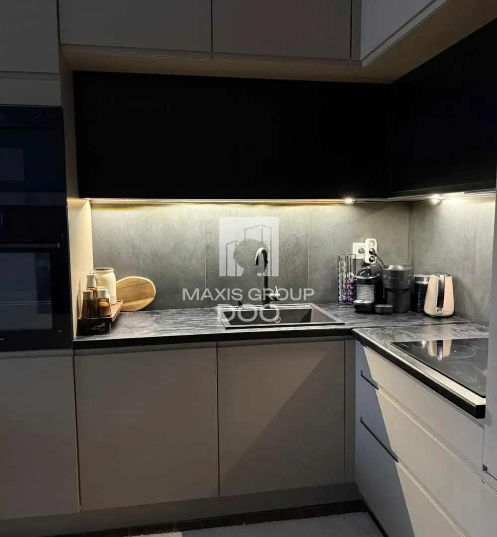 Prodaja, dvosoban stan, 57m², Južni Bulevar, Vračar Sve Podlokacije