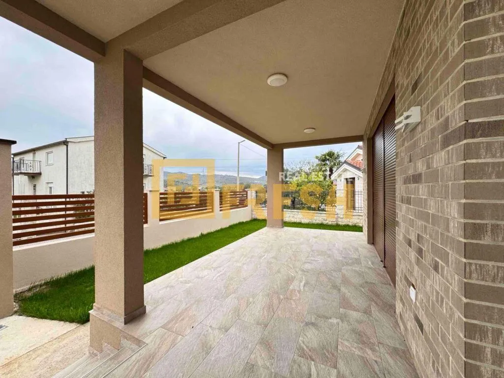 Rent, house, 140m², Gornja Gorica, Podgorica