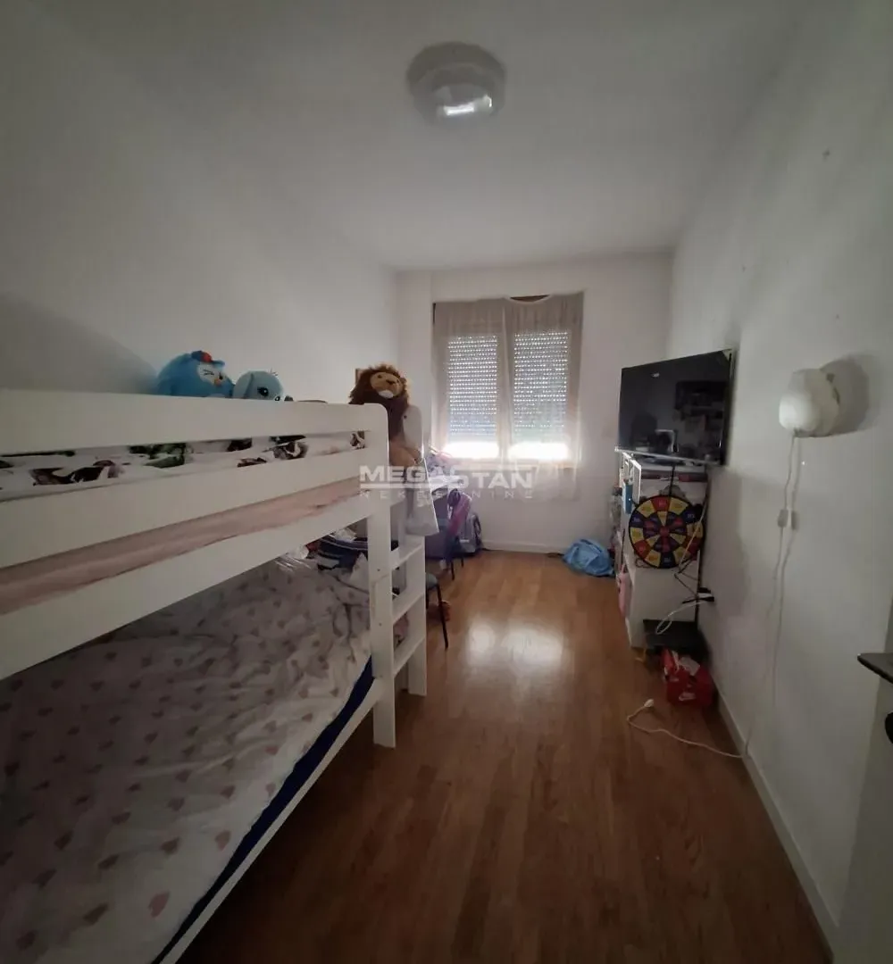 Prodaja, trosoban stan, 78m², Crveni Krst, Beograd