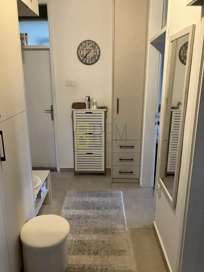 Prodaja, jednosoban stan, 51m², Podgorica, Crna Gora