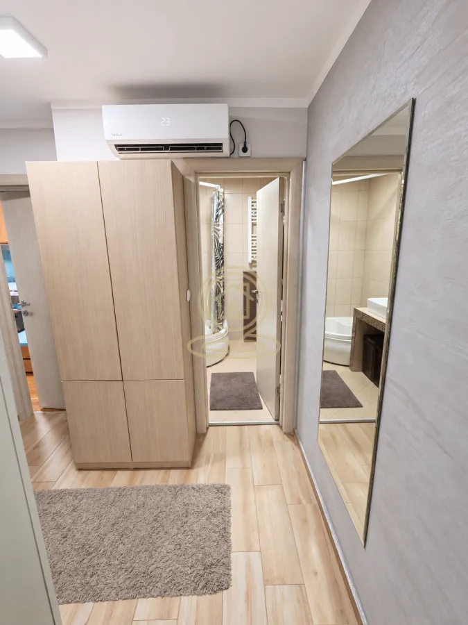 Prodaja, trosoban stan, 71m², Novo naselje, Novi Sad