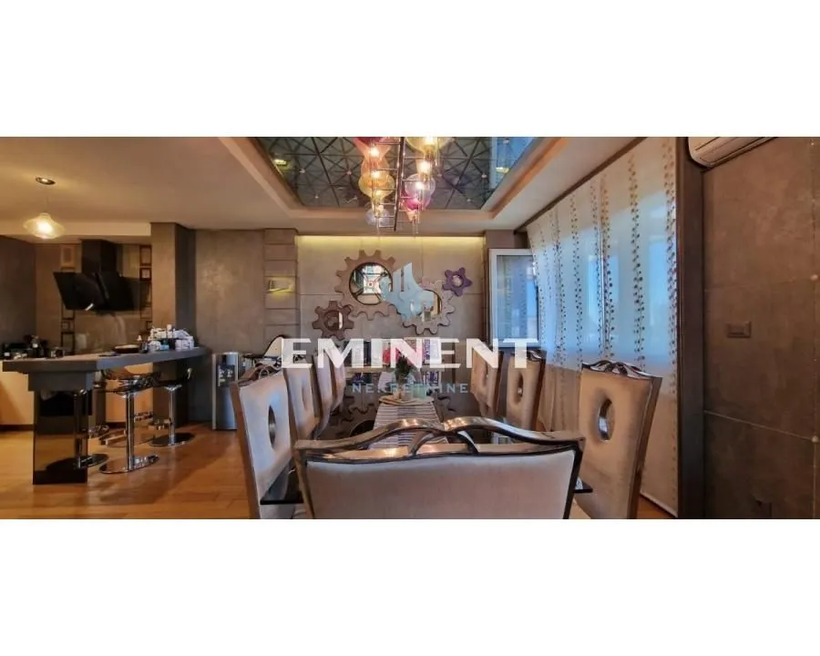 Rent, four bedroom apartment, 176m², Novi Beograd Blok 67, Novi Beograd Sve Podlokacije