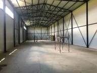 Izdavanje, poslovni prostor, 600m², Batajnica, Beograd - image 1