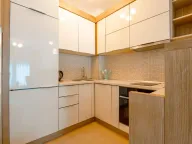 Prodaja, jednosoban stan, 44m², Pržno, Budva - image 10