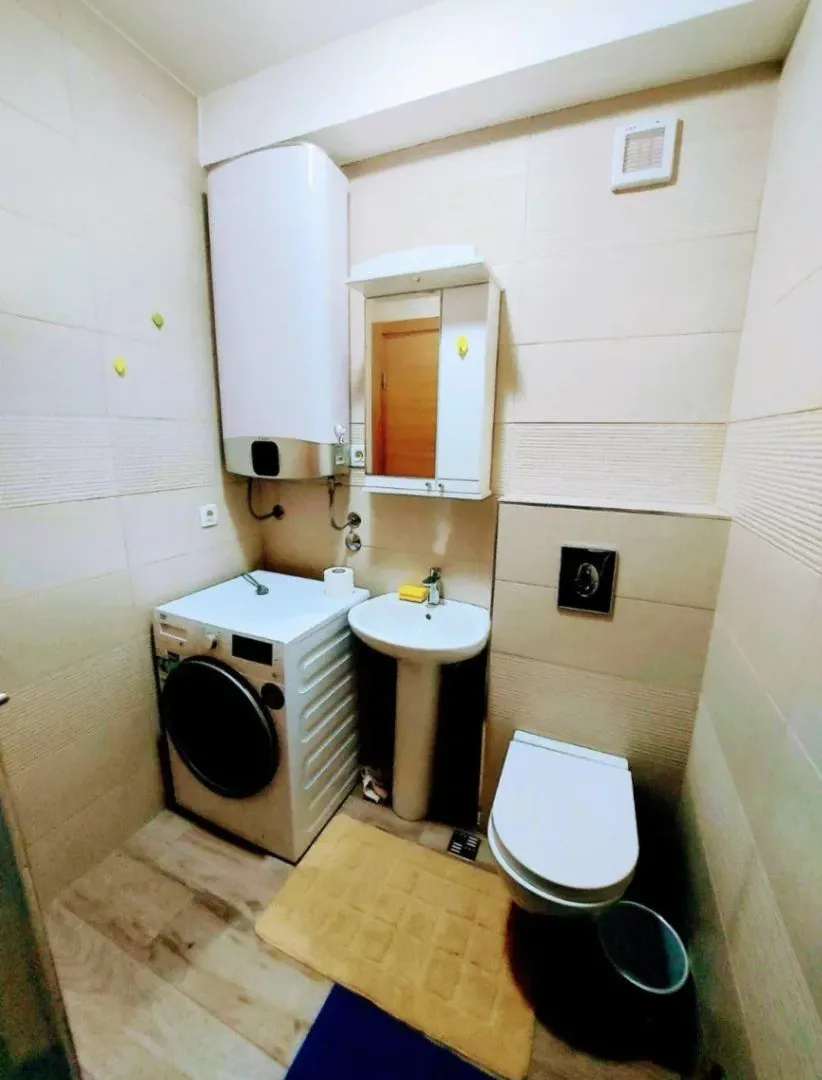 Izdavanje, dvosoban stan, 70m², Ljubović, Podgorica