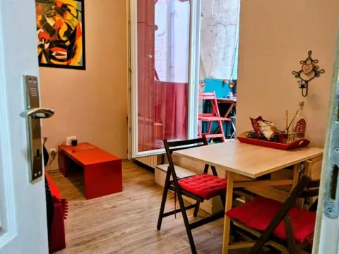 Izdavanje, dvosoban stan, 38m², Obilićev Venac, Beograd - image 6