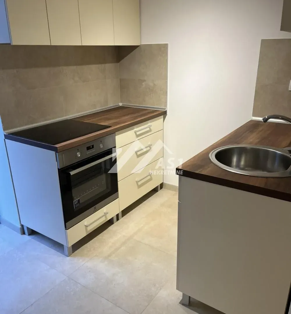 Rent, house, 235m², Sremska Kamenica, Petrovaradin