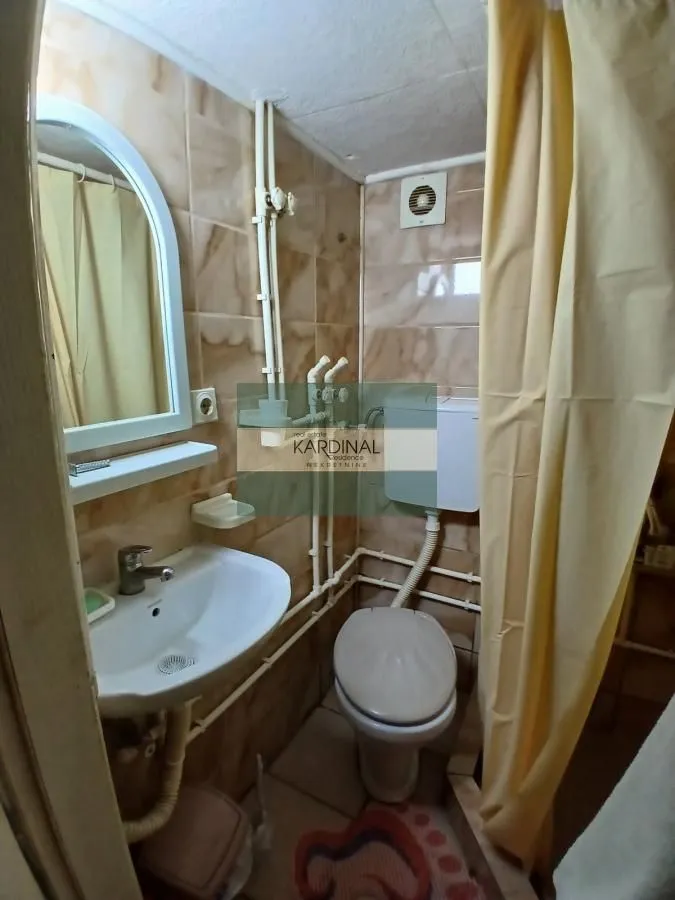Prodaja, kuća, 240m², Jabučar, Kragujevac