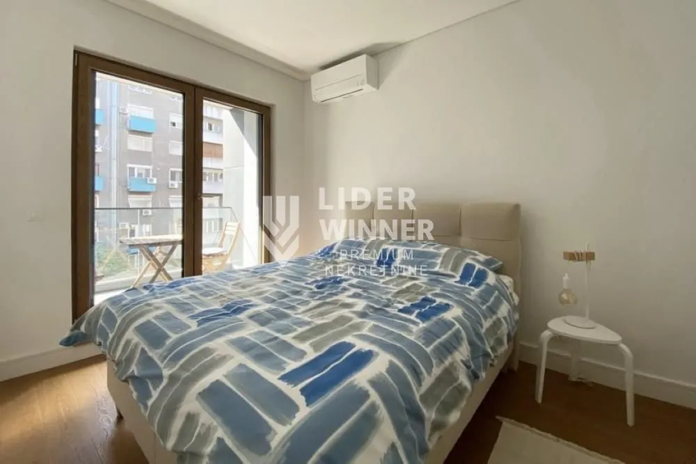 Rent, two bedroom apartment, 63m², Savski Venac, Beograd