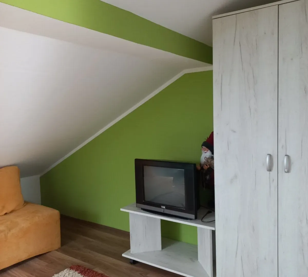 Prodaja, četvorosoban stan, 80m², Vračar, Šid