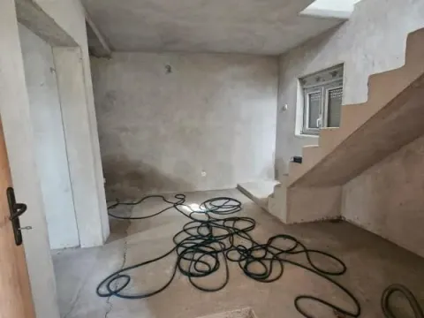 Sale, house, 74m², Šušanj, Bar - image 7