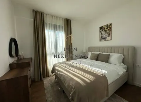 Rent, one bedroom apartment, 45m², Čeluga, Bar - image 10