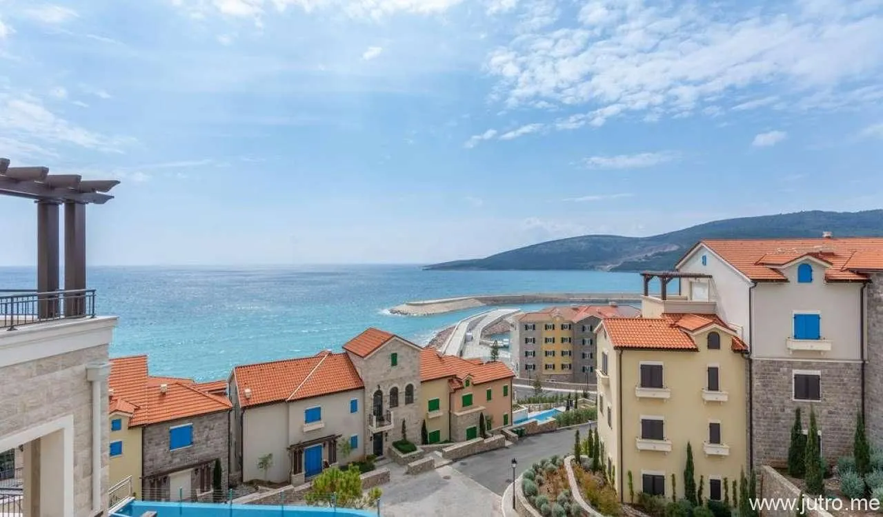 Prodaja, jednosoban stan, 55m², Luštica, Tivat