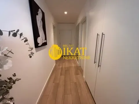 Sale, four bedroom apartment, 124m², Novi Beograd Blok 65, Novi Beograd Sve Podlokacije - image 3