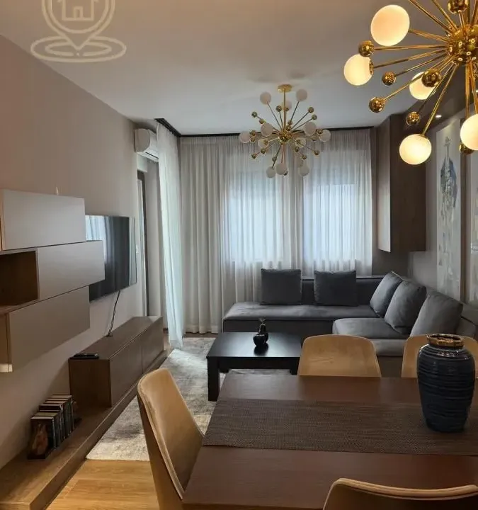 Prodaja, četvorosoban stan, 75m², Erdoglija, Kragujevac