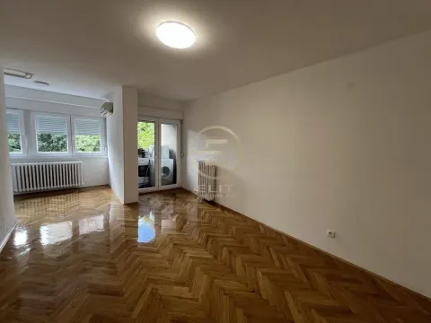 Prodaja, jednosoban stan, 33m², Bulevar Oslobodjenja, Novi Sad Sve Podlokacije - image 2