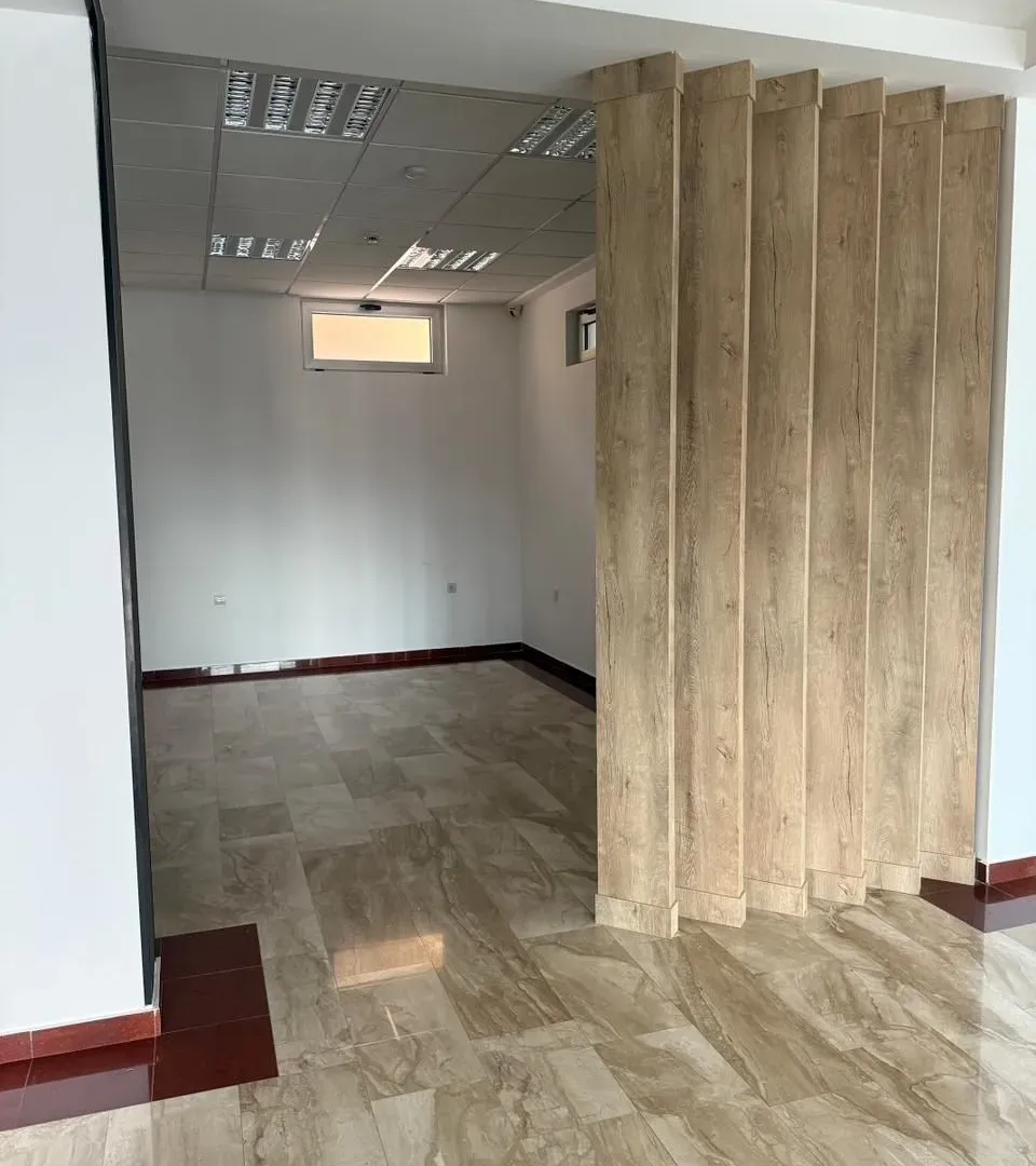 Rent, office space, 151m², Bečići, Budva