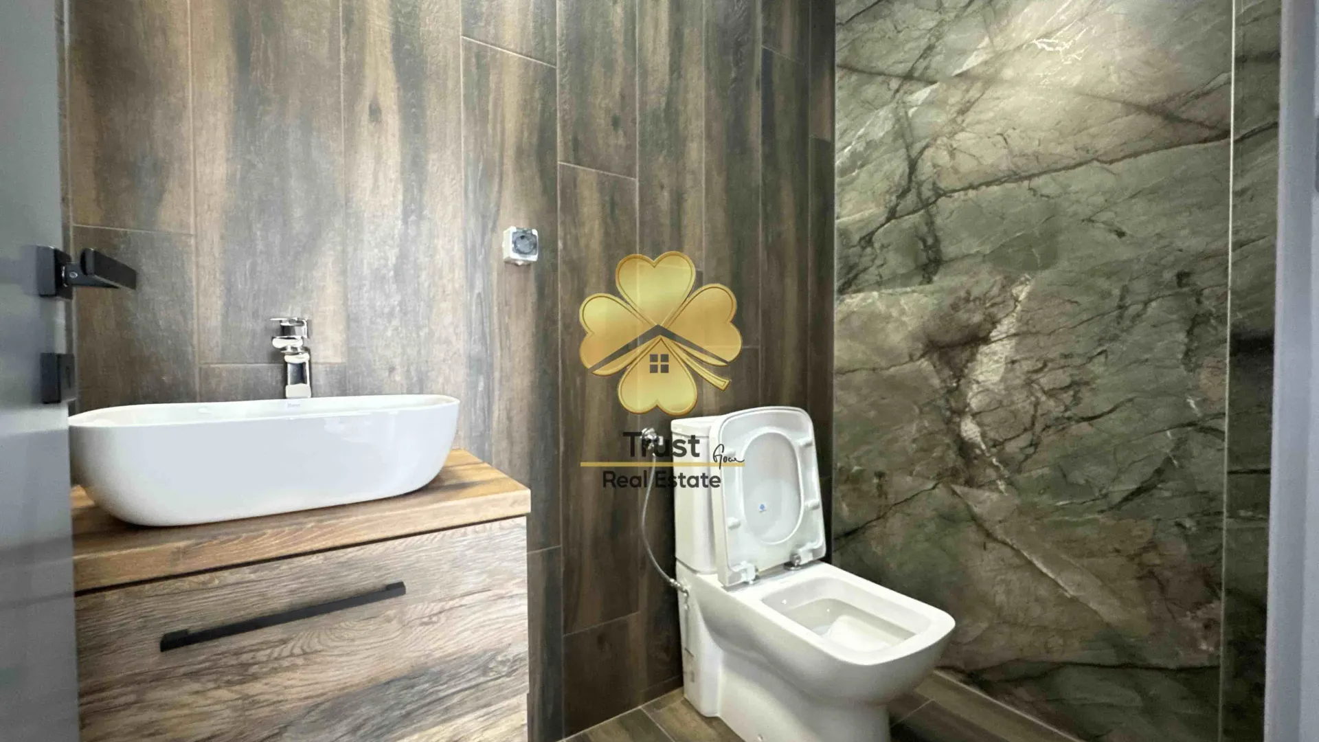 Rent, house, 140m², Donja Gorica, Podgorica