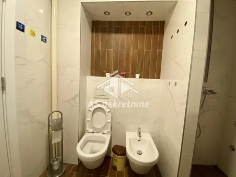 Izdavanje, četvorosoban stan, 83m², Voždovac Sve Podlokacije, Beograd - image 26