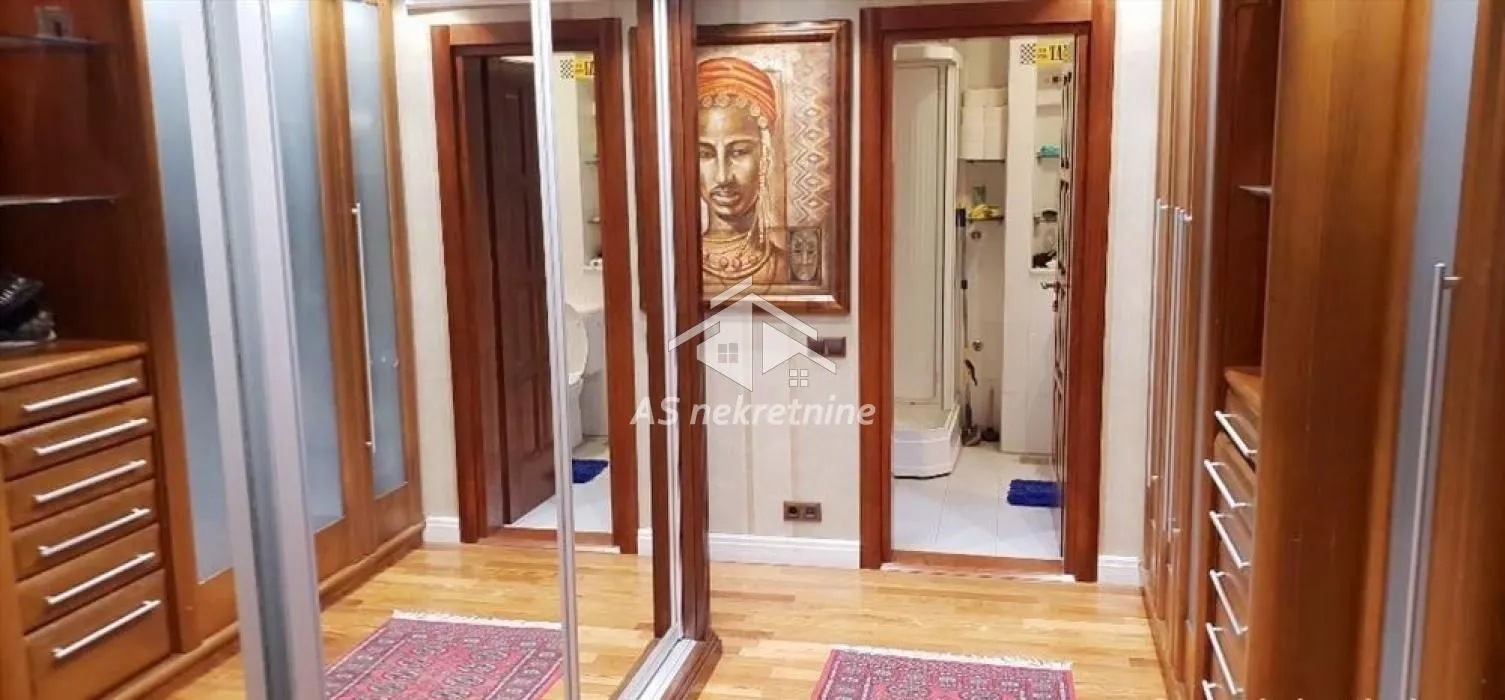 Rent, apartment, 200m², Novi Beograd Blok 1 Fontana, Novi Beograd Sve Podlokacije