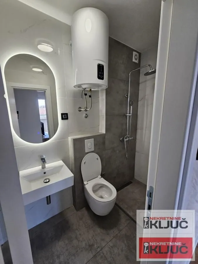 Izdavanje, dvosoban stan, 47m², Telep, Novi Sad Sve Podlokacije