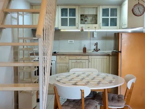 Rent, two bedroom apartment, 56m², Stari Aerodrom, Podgorica - image 1